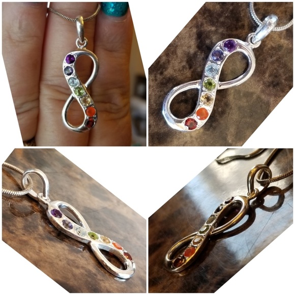 Genuine Gems Healing Infinity Chakra Pendant 1.5" - Picture 3 of 4